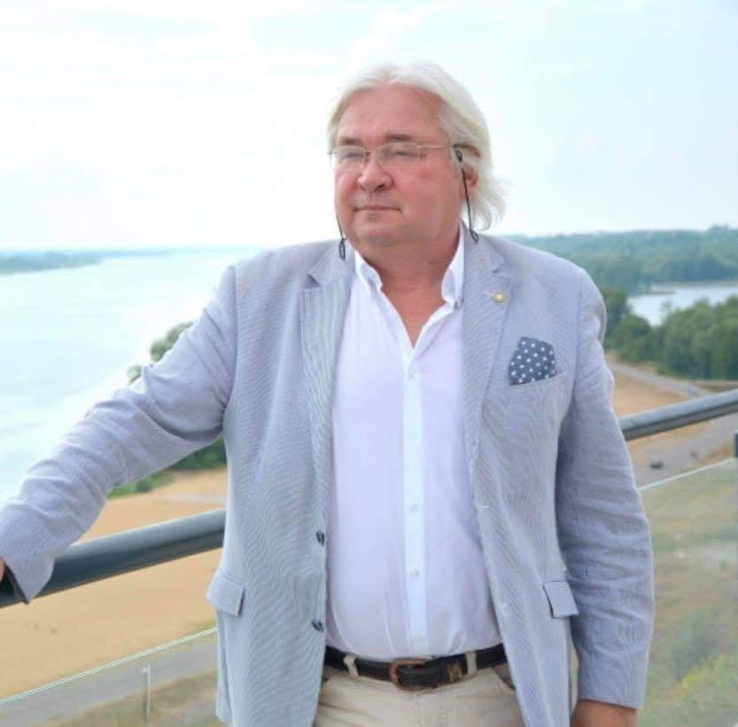 adw. Wojciech Skorupski